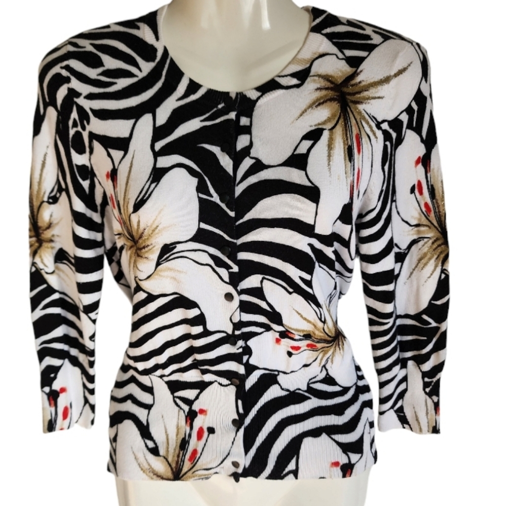 White House Black Market 3/4 Sleeve Gold Floral Zebra Print Button Down